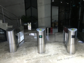 福建省漳州市動(dòng)力堡健身會(huì)所非標(biāo)擺閘